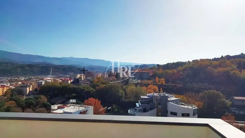 Rõdu - Apartment with Garden in Cosenza