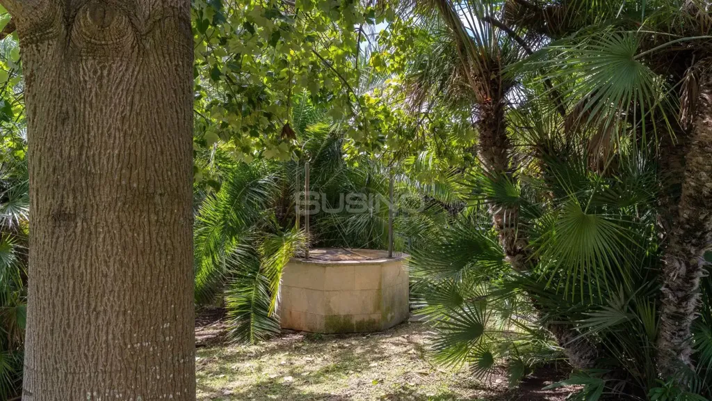 Aed - Villa with Garden in Siracusa