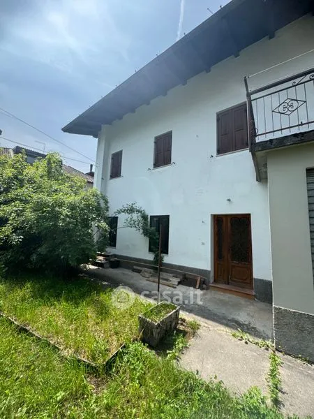 Välivaade - Independent House with Private Courtyard in Ampezzo