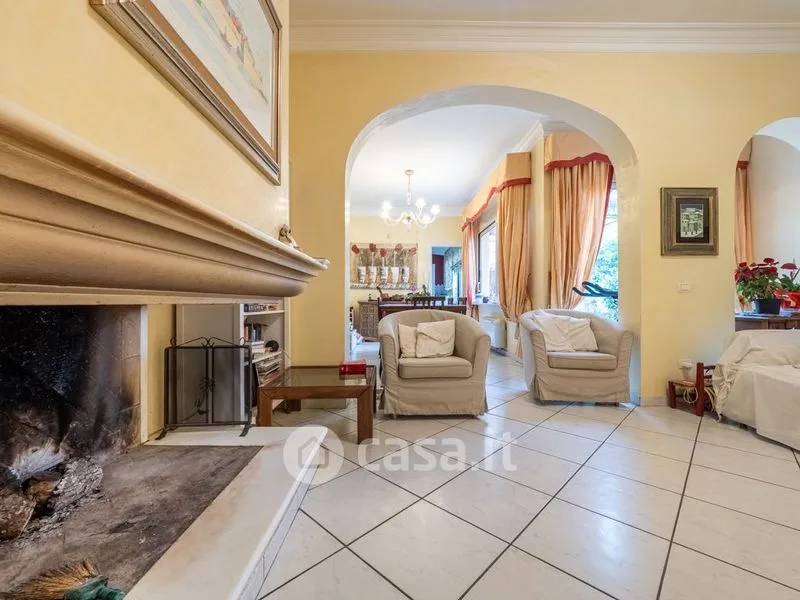 Elutuba - Elegant Villa with Private Garden in Selargius