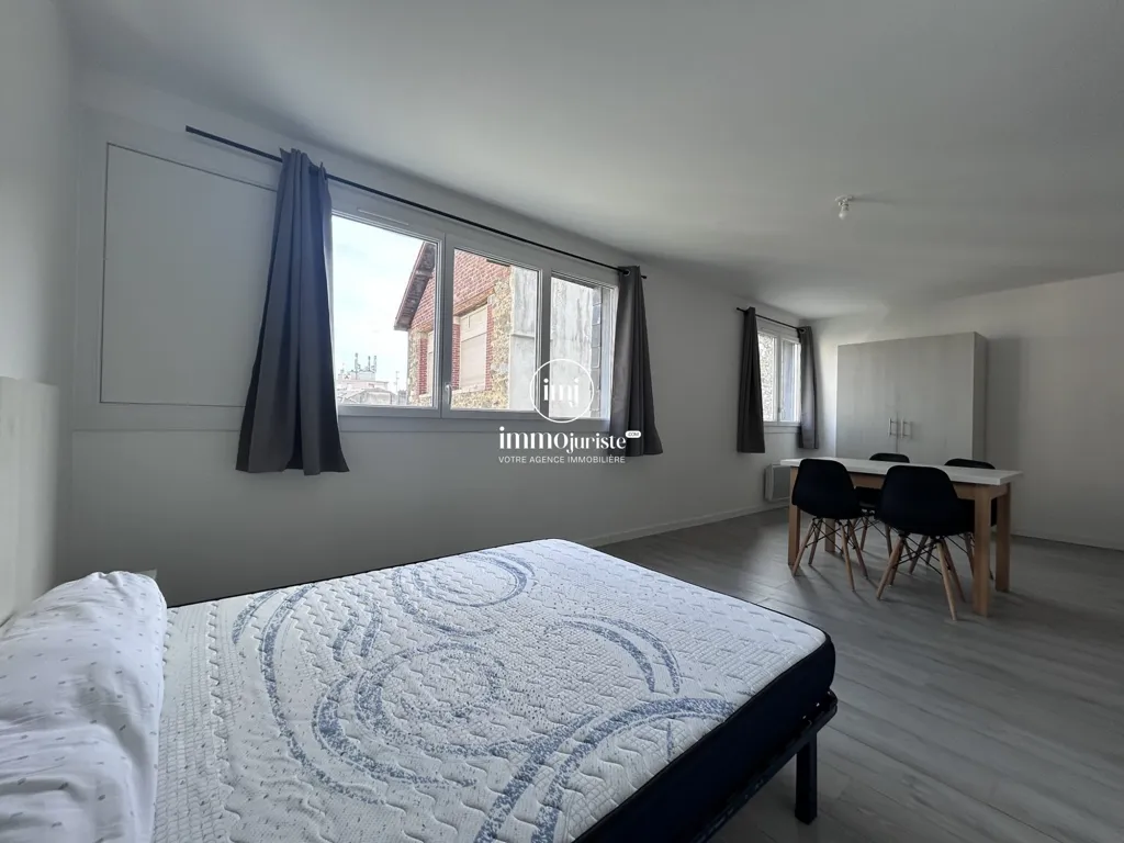 Camere da letto - Studio with City Centre Location in Limoges