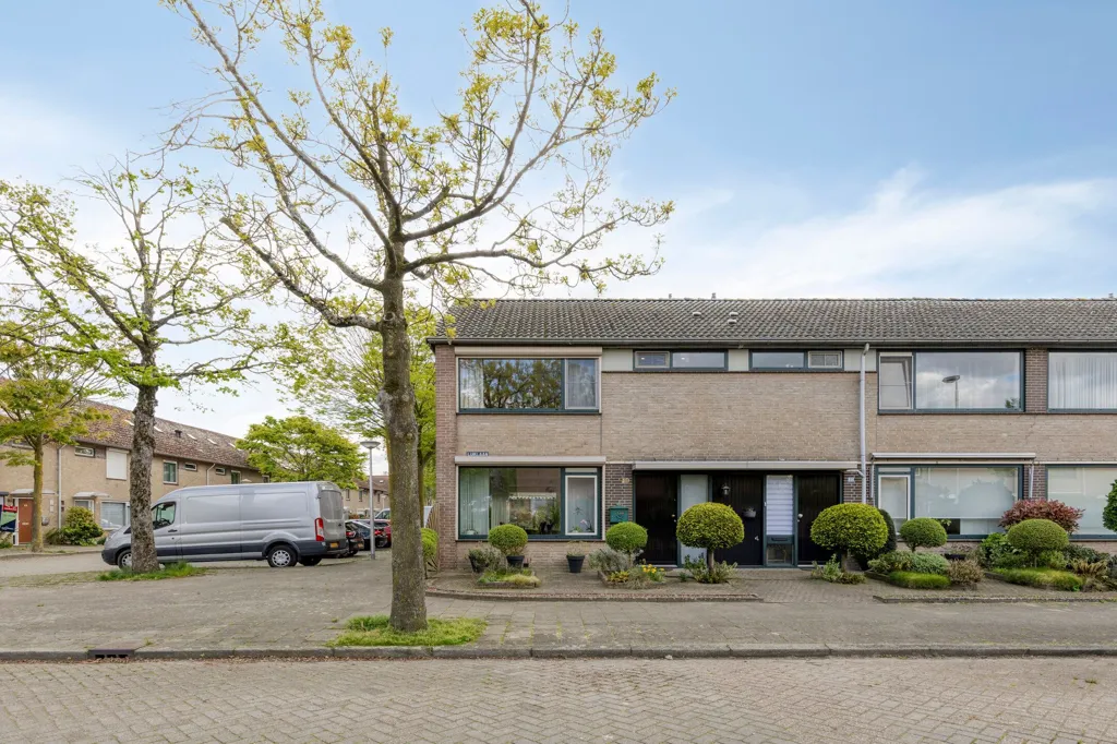 Extérieur - Modernised Corner House with Garden in Tempel