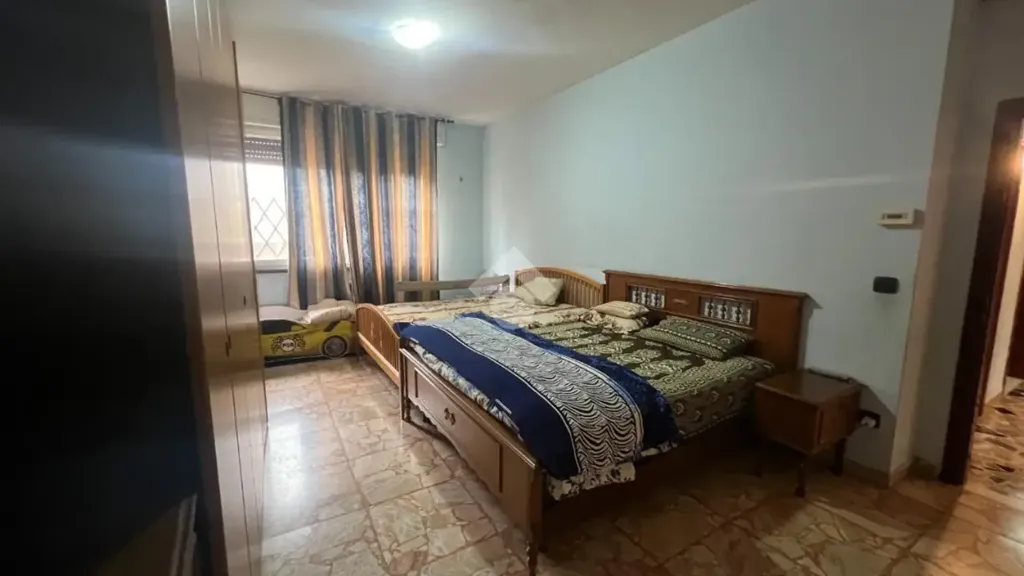 Chambres - Central Apartment with Balcony in Novellara
