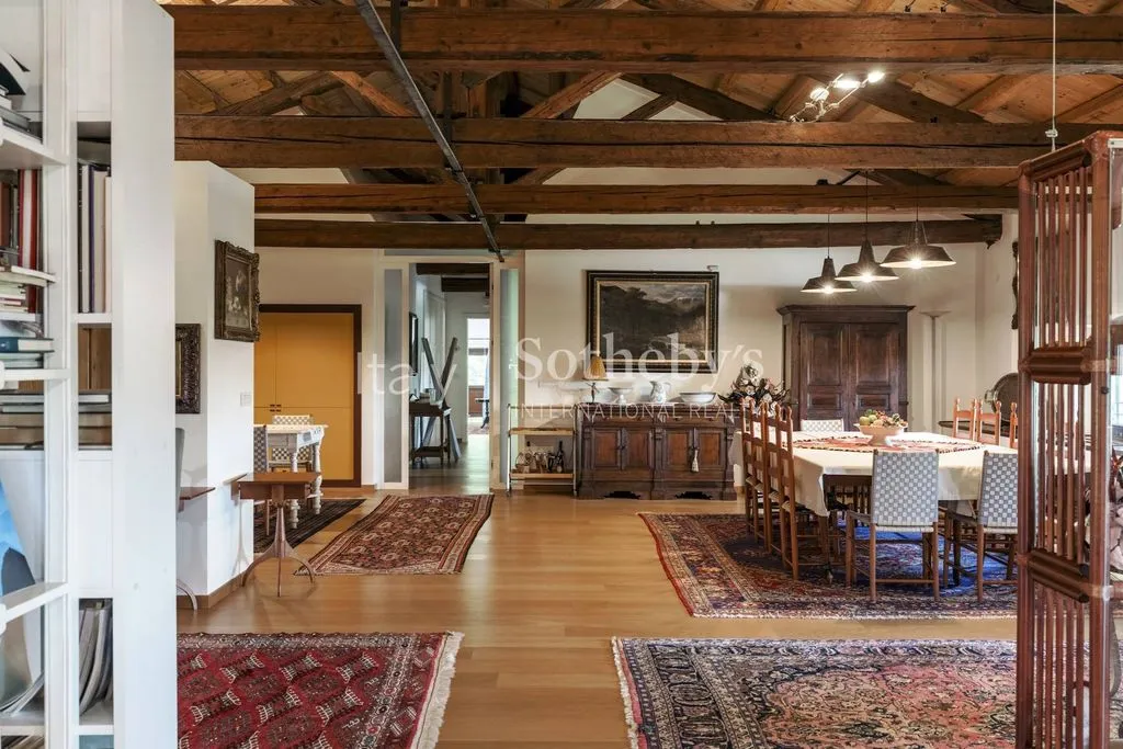 Söögituba - Neoclassical Villa with Park in Vittorio Veneto