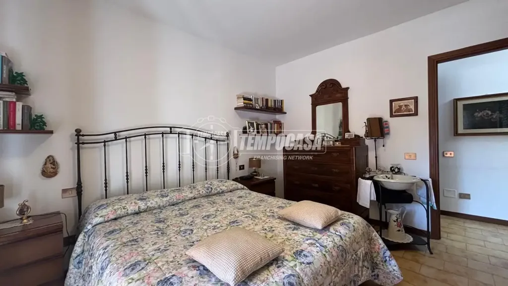 Dormitorios - Terraced Villa with Garden in Lodi