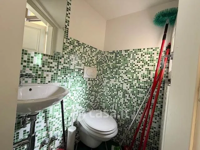 Bagni - Spacious Flat with Balcony in Florence