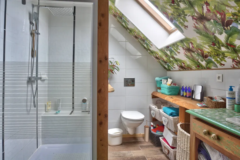 Salles de bain - Longère en Pierre avec Gîte à 5 mn de Guingamp