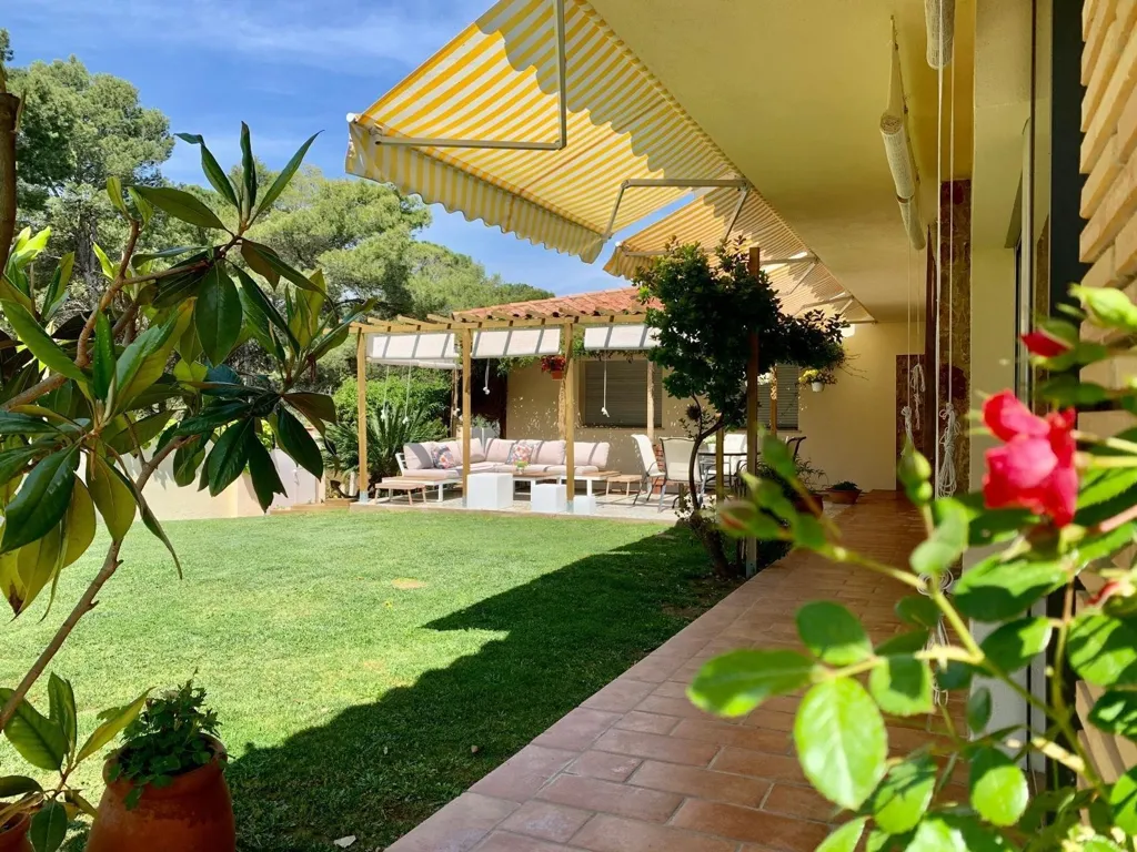 Jardin - Luxury Detached House with Pool in L'Escala