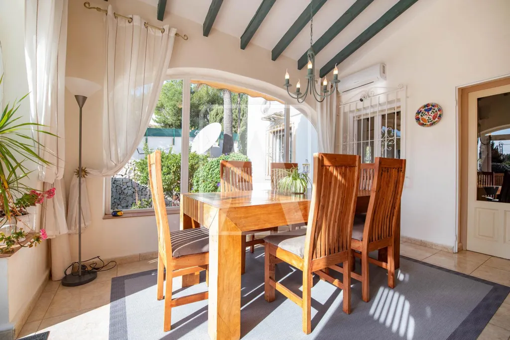 Sala da pranzo - Mediterranean Villa with Sea Views in Benissa Costa