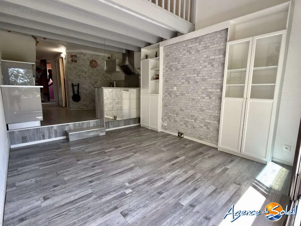 Séjour - Appartement Duplex avec Piscine à Saint-Cyprien