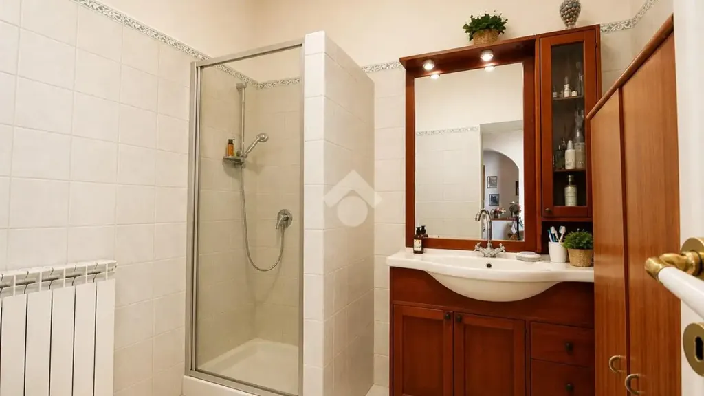 Salles de bain - Trilocale with Panoramic Terrace in Loreto