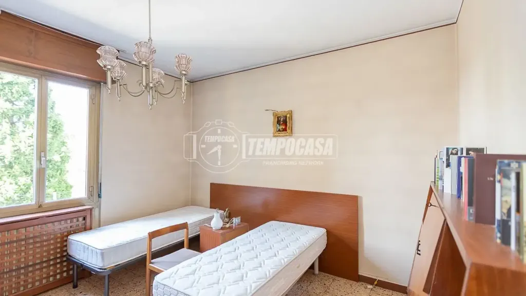 Magamistoad - Spacious Trilocale with Terrace in Brescia