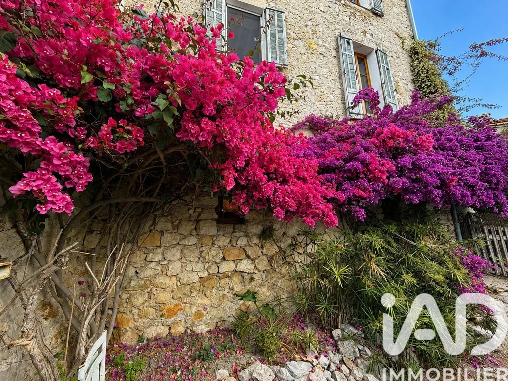 5-toaline maja asukohas Le Bar-sur-Loup