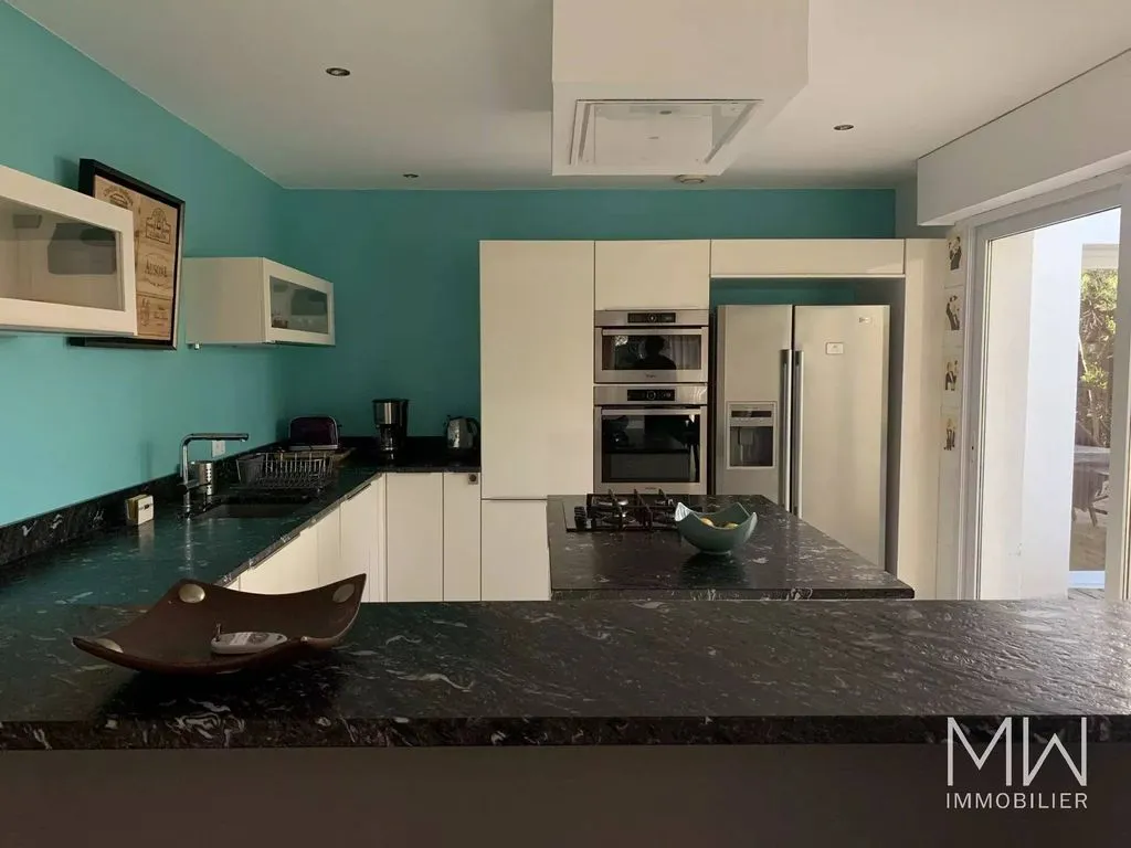 Cuisine - Villa Luxueuse avec Piscine à Cap Ferret