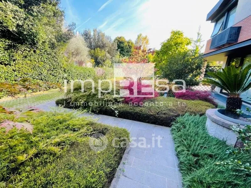 Giardino - Bifamiliare con giardino privato a Mestre