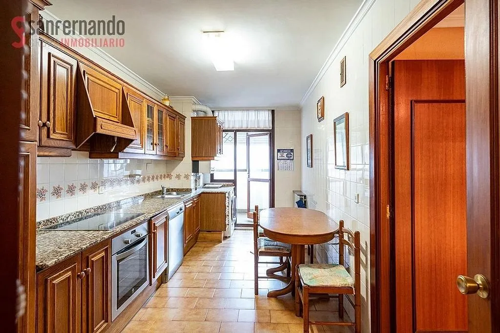 Cuisine - Apartment with Terrace in Gerardo Diego, Santander