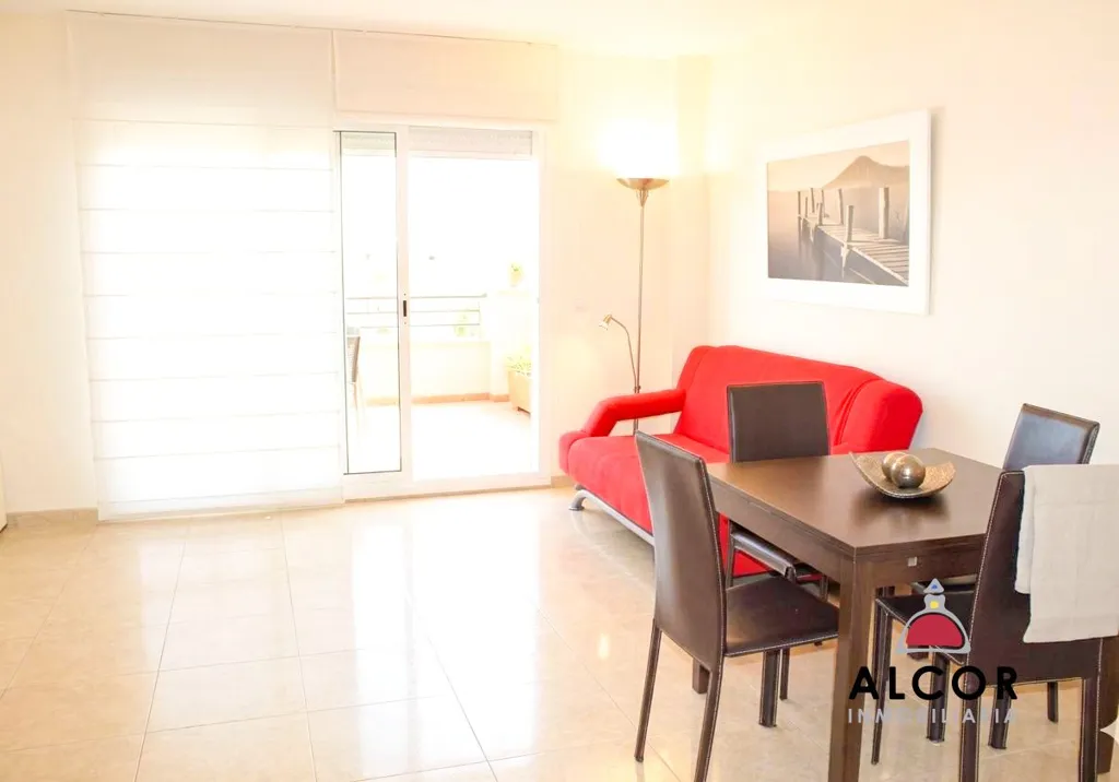 Salle à manger - T2 Apartment with Terrace in Oropesa del Mar