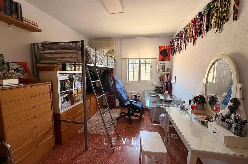 Chambres - Chalet with Pool in San Antonio de Benagéber