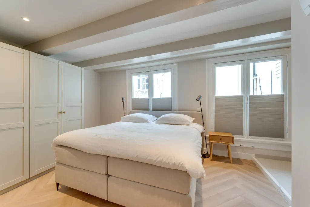 5-toaline korter asukohas Amsterdam