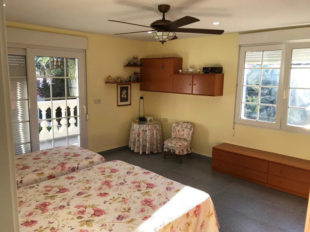 Magamistoad - Villa with Pool in Cabo Roig, Orihuela