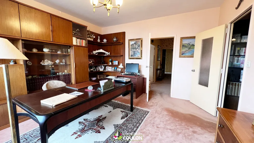 Bureau - Appartement avec Balcon sur Avenue de Royat à Chamalières