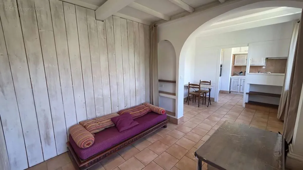 Elutuba - Charming Flat with Balcony in Le Cannet