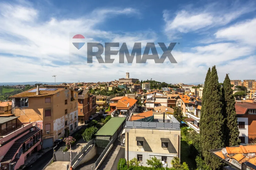 Duplex Apartment with Terrace in Monterotondo