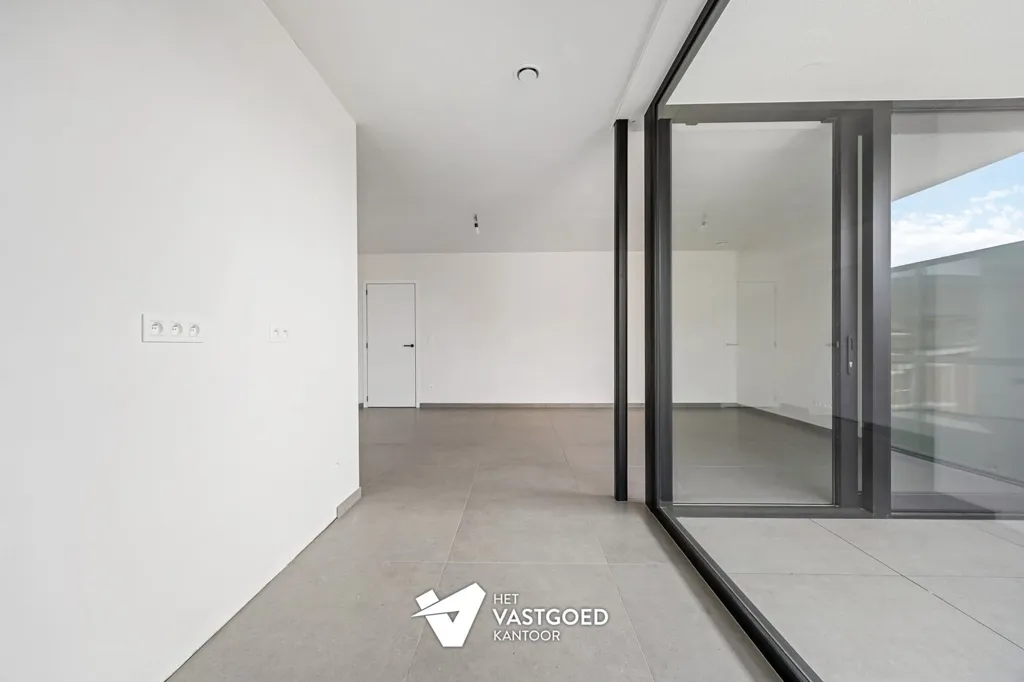 Toad - Newly Built 2-Bedroom Apartment in Ham