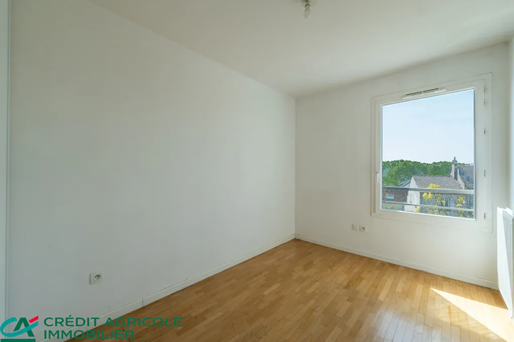 Pièces - Appartement 4 Pièces avec Terrasse à Morangis