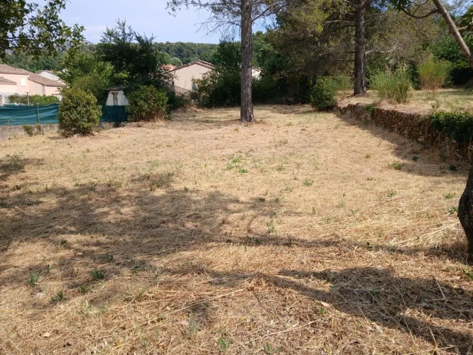 Jardin - Maison à Construire avec Jardin à Trets