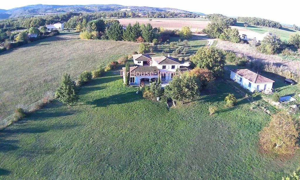 Õhuvaade - Provençal House with Pool in Itzac