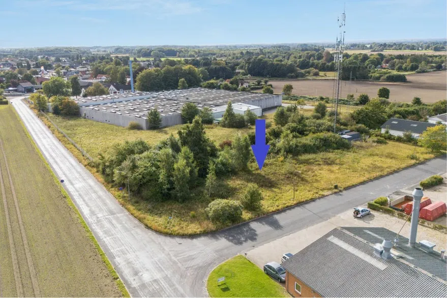 Õhuvaade - Commercial Plot in Nørre Lyndelse