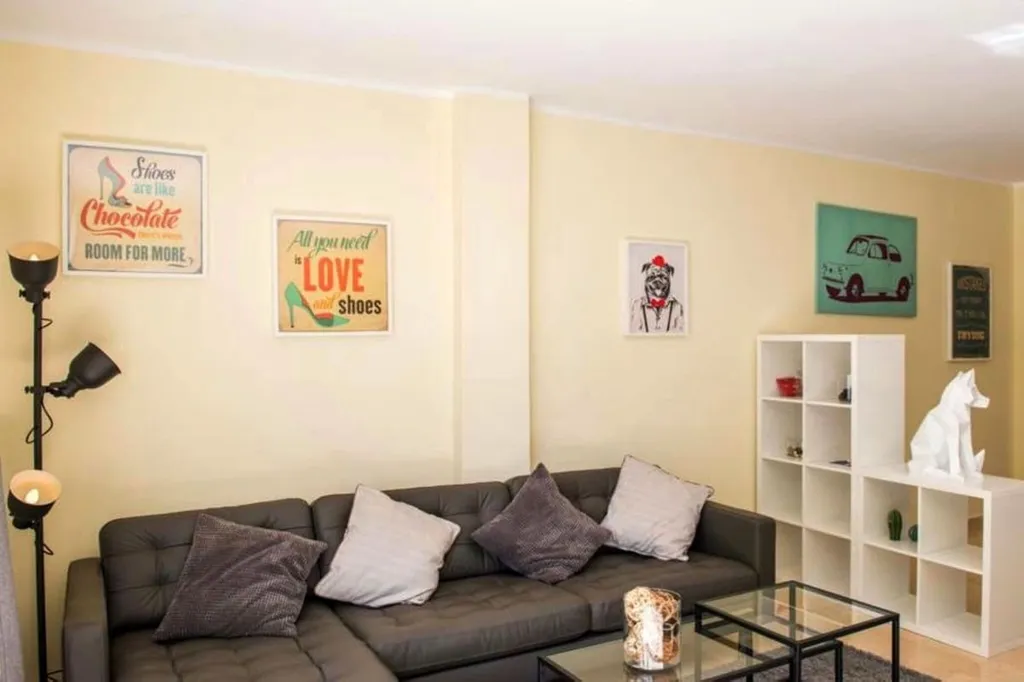 Elutuba - Penthouse with Pool View in Estepona