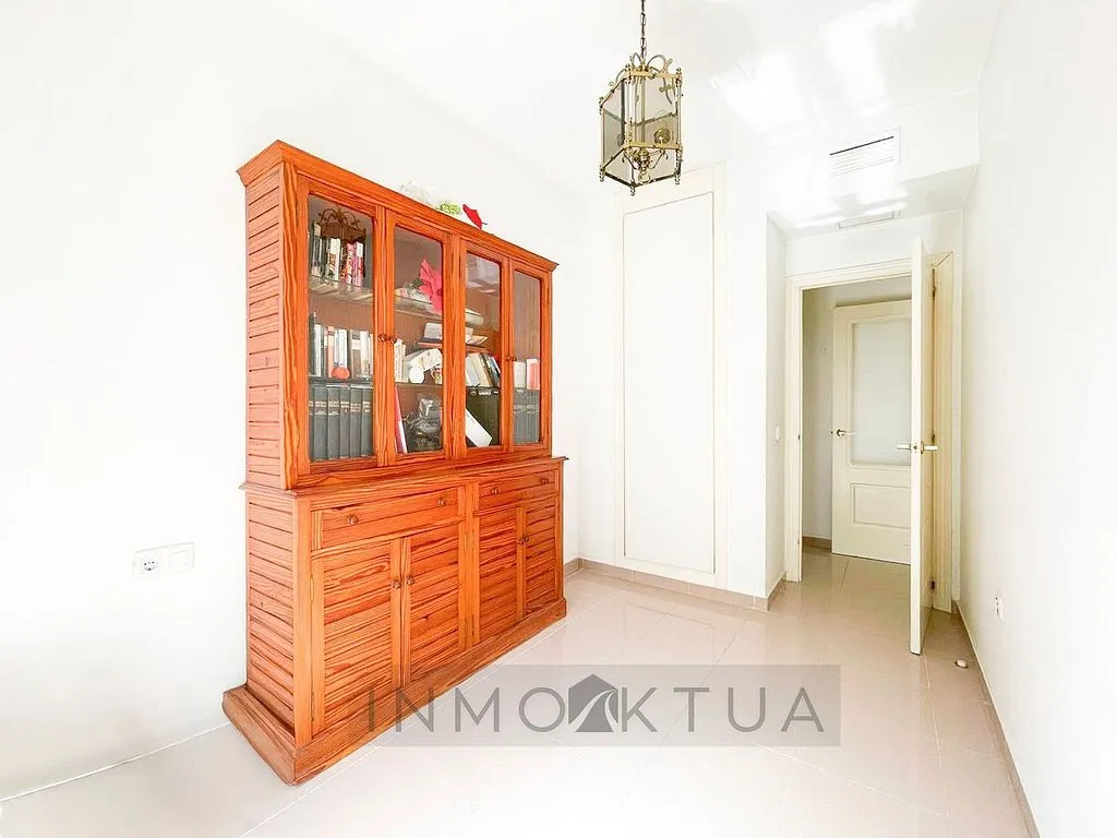 Entrée - Apartment with Balcony in Jerez Centre