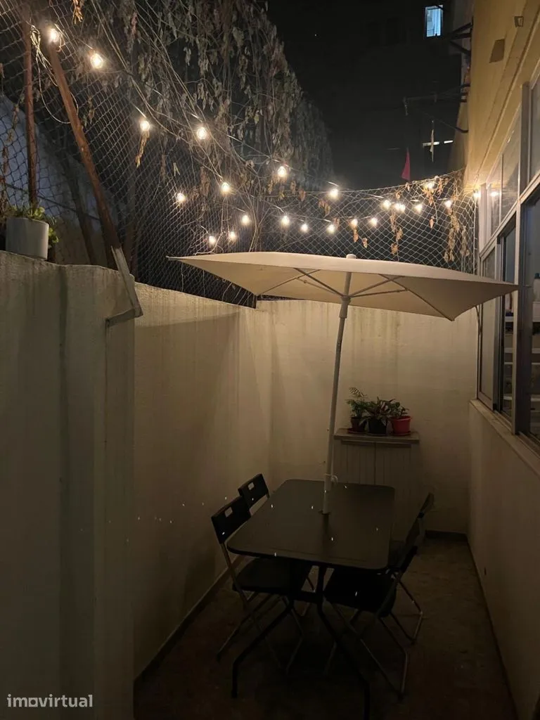 Terrasse - Double Room in Sete Rios, Lisbon