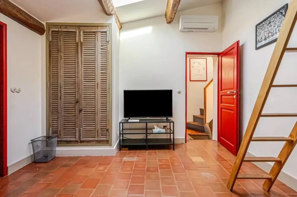 Chambres - Appartement de Charme en Dernier Étage au Centre d'Aix-en-Provence