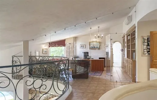 Ingresso - Renovated Villa with Pool in Valbonne