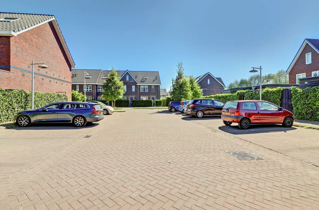Välivaade - Modern Hoekwoning with Garden in Kernhem