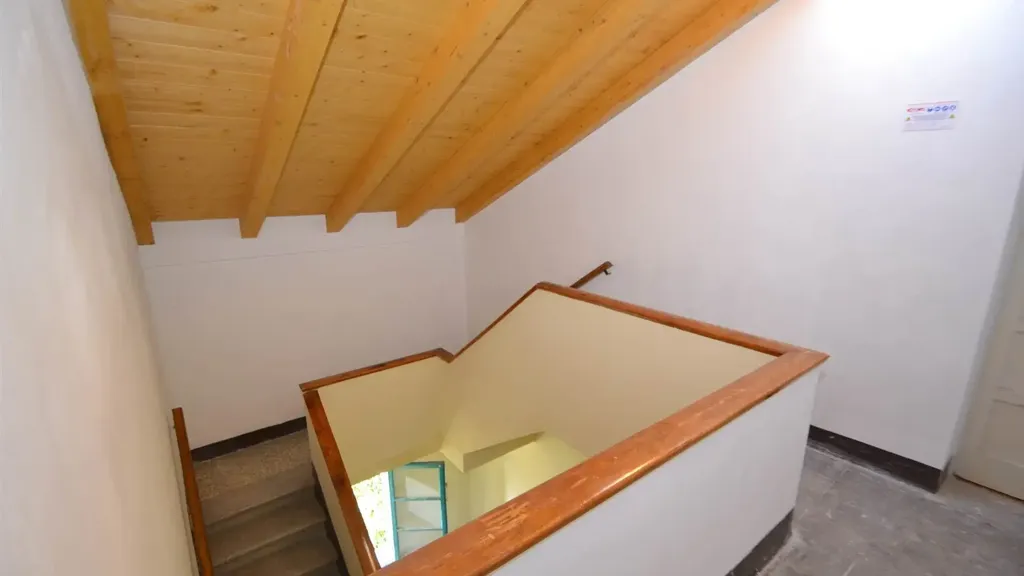 Pièces - Mansarded Apartment with Sea View in Rosignano Solvay