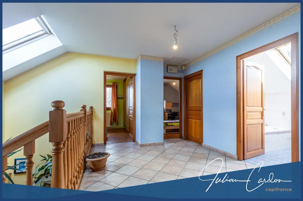 Entrée - Maison d'Architecte avec Terrasse à Cuvat