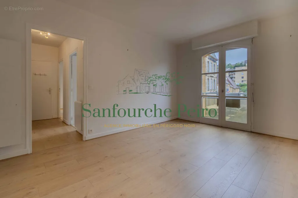 2-toaline korter asukohas Sarlat-La-Caneda