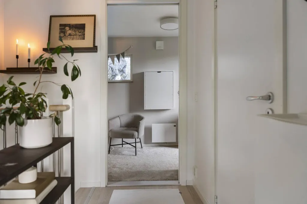 Entrée - Apartment with Balcony in Älvsjö, Stockholm