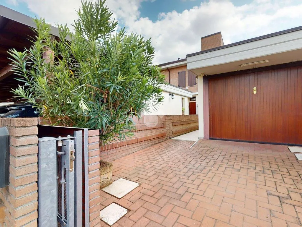 Välivaade - Terrace Villa with Private Garden in Cento