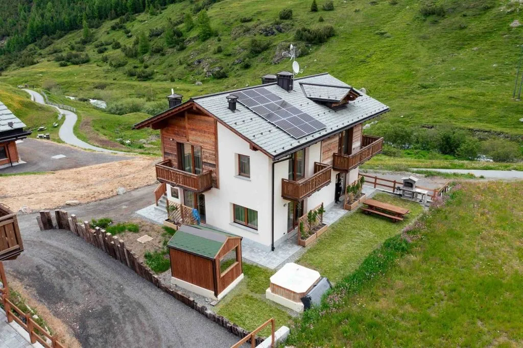 Õhuvaade - Luxury Flat with Sauna in Livigno