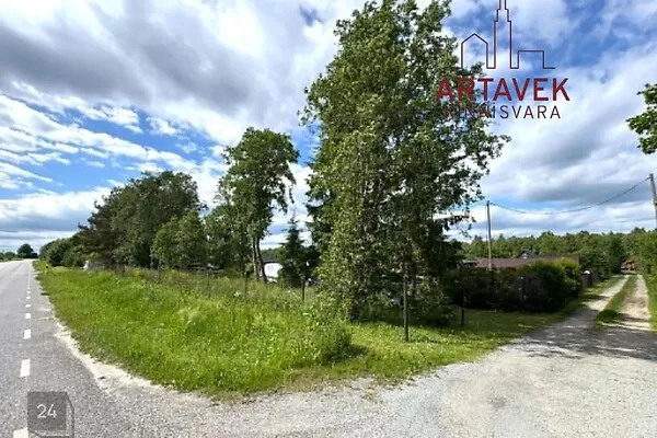 Exterior - Two-Bedroom Cottage with Garden in Tapa