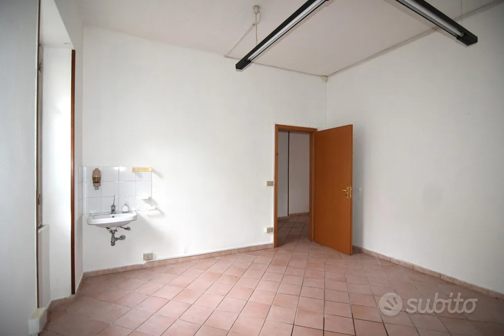 Toad - Duplex Apartments with Courtyard in Macomer