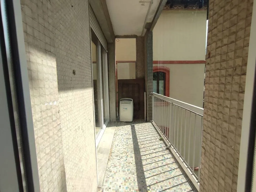 Rõdu - Luxury Trilocale with Balcony in Milan