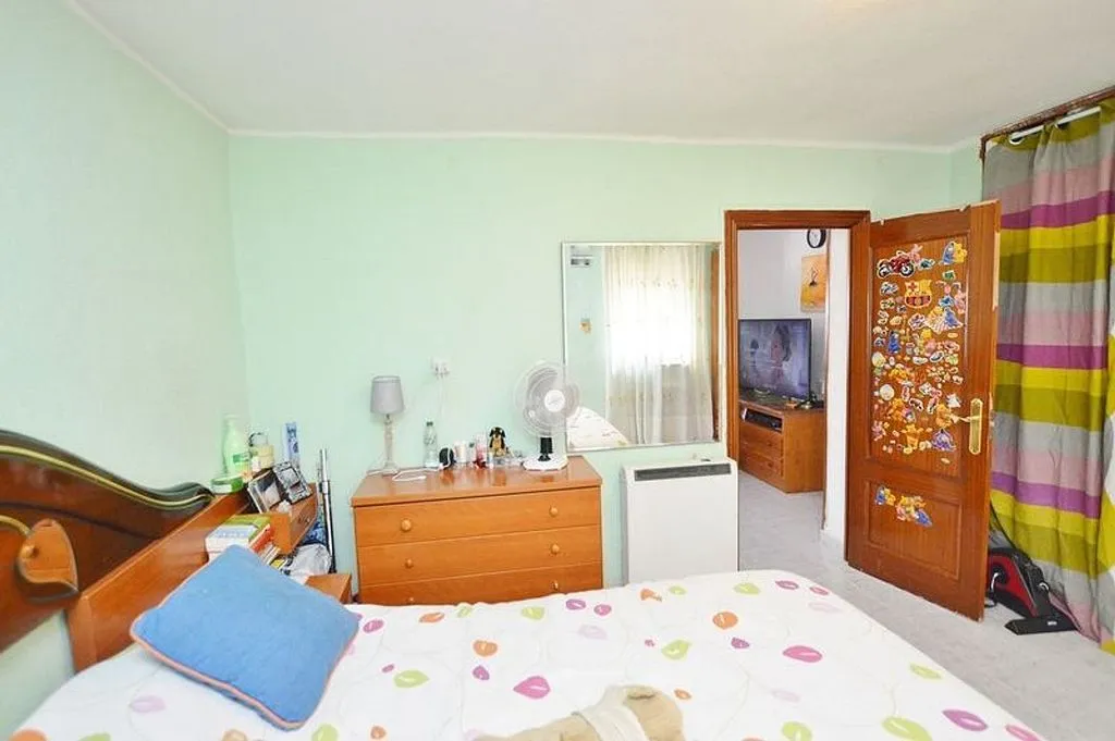 Magamistoad - 2-Bed Apartment with Air Conditioning in Arcos, Madrid