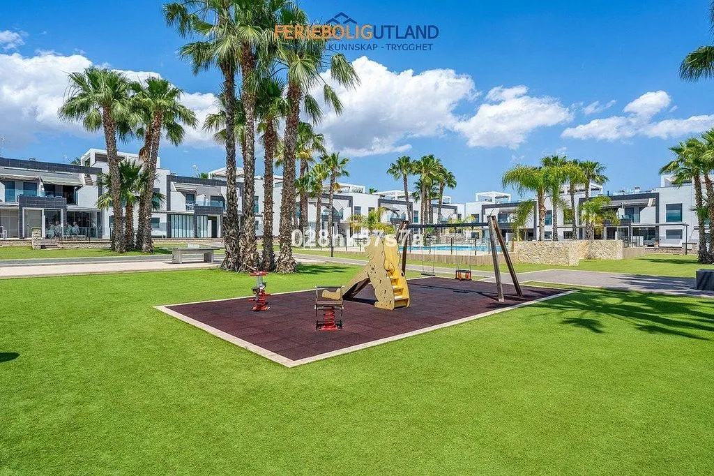 Jardin - T2 Apartment with Pool in Cabo Roig