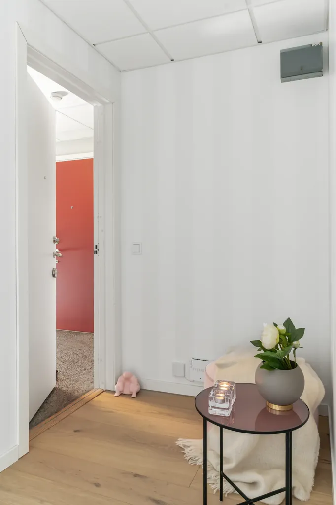 Ingresso - Renovated Apartment with West-Facing Balcony in Sölvesborg